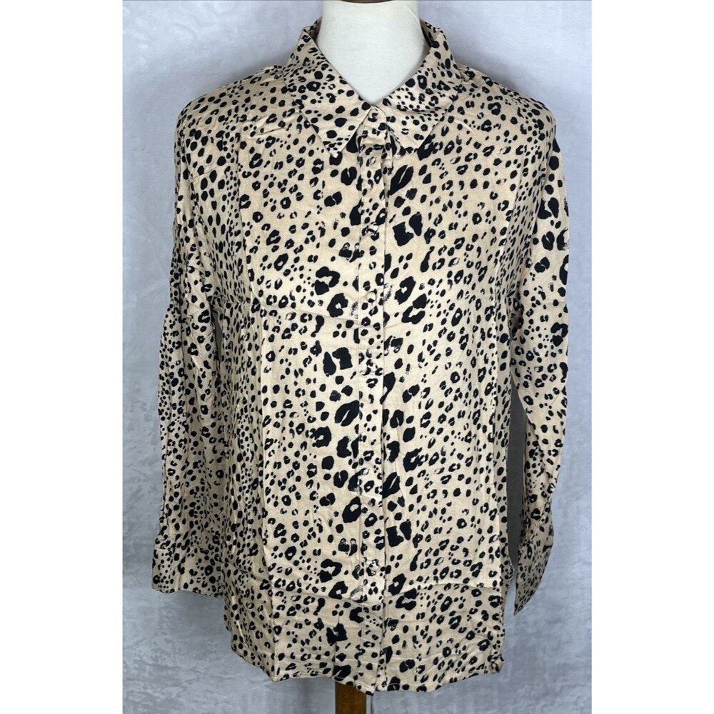 Hayden Los Angeles Women's Blouse Animal Print Button Front Size Large NEW